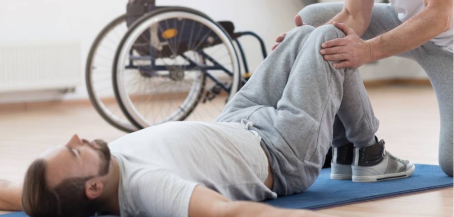 Neurologische revalidatie en kinesitherapie bij MoveMed Antwerpen voor herstel na neurologische aandoeningen
